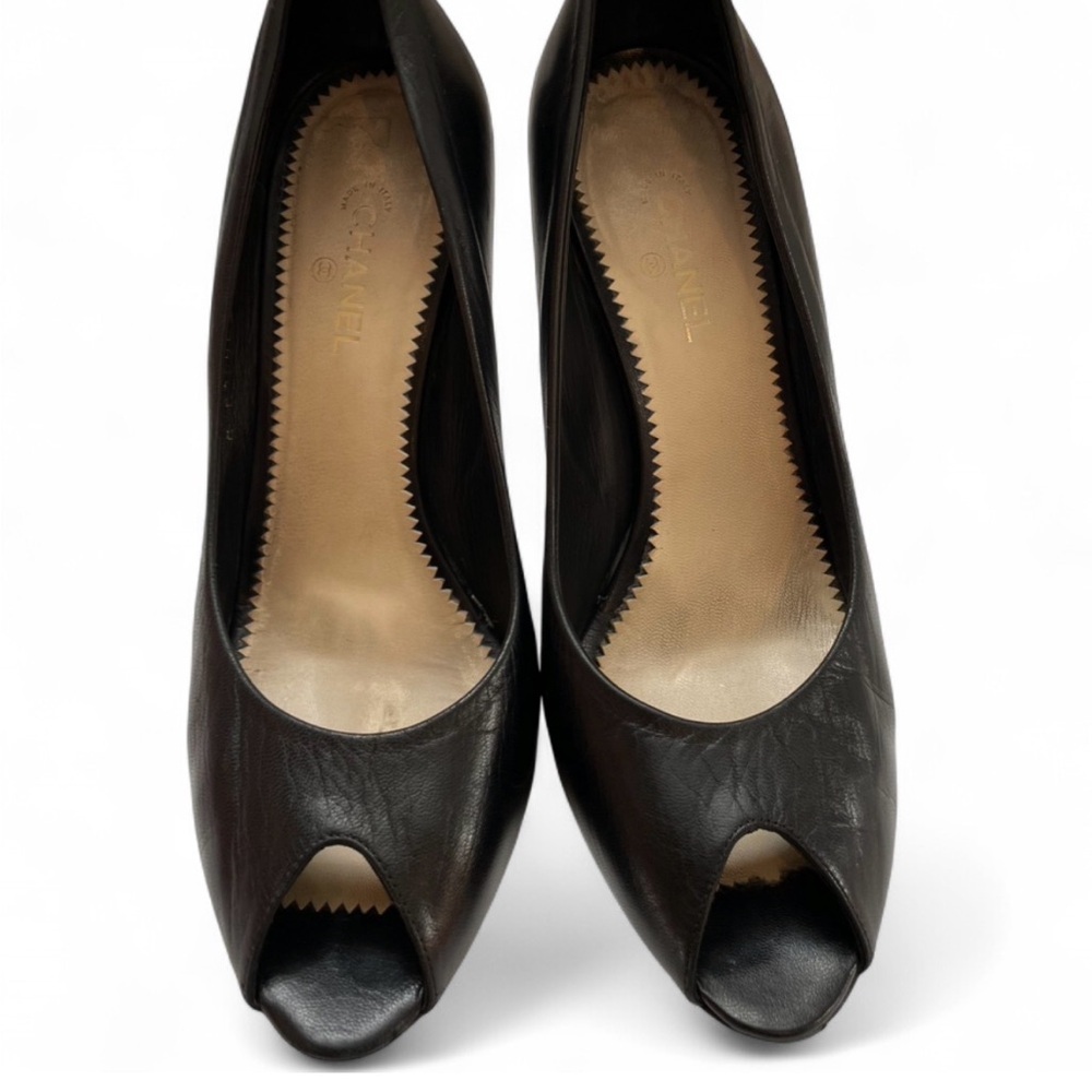 Chanel Black Leather Peep-Toe Pearl Logo Heels Size 8.5 - Picture 10 of 15